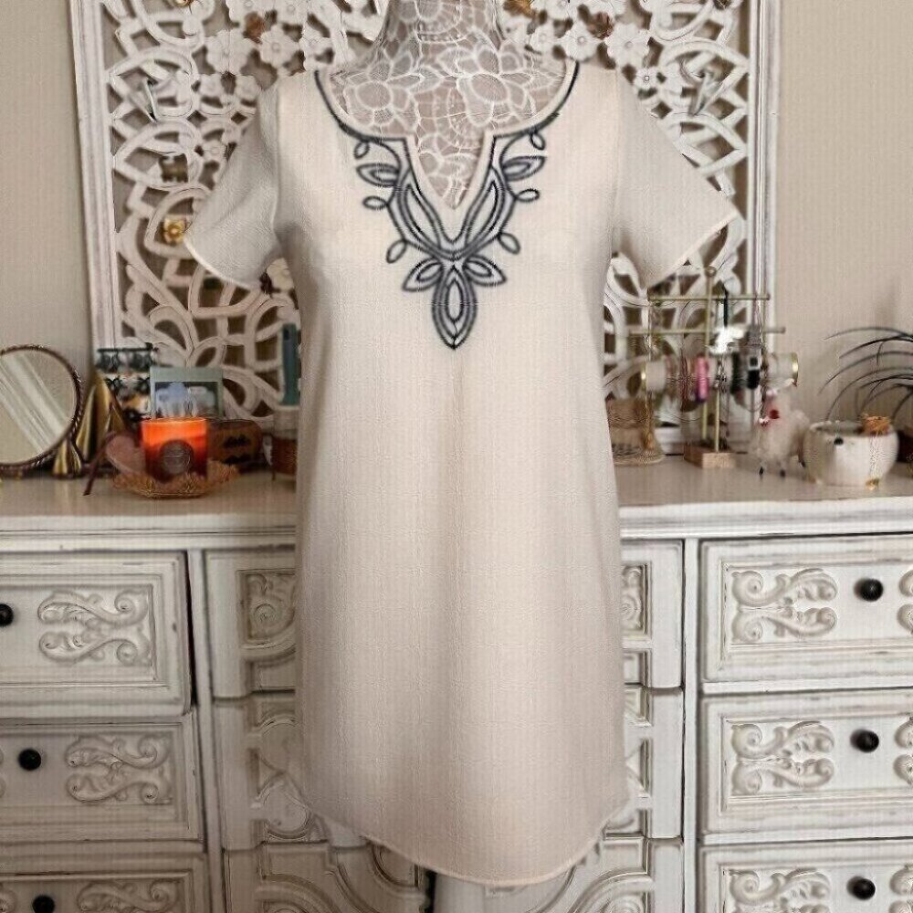 Cream Gauzy Crepe Emboidered Tshirt shift work summer party dress